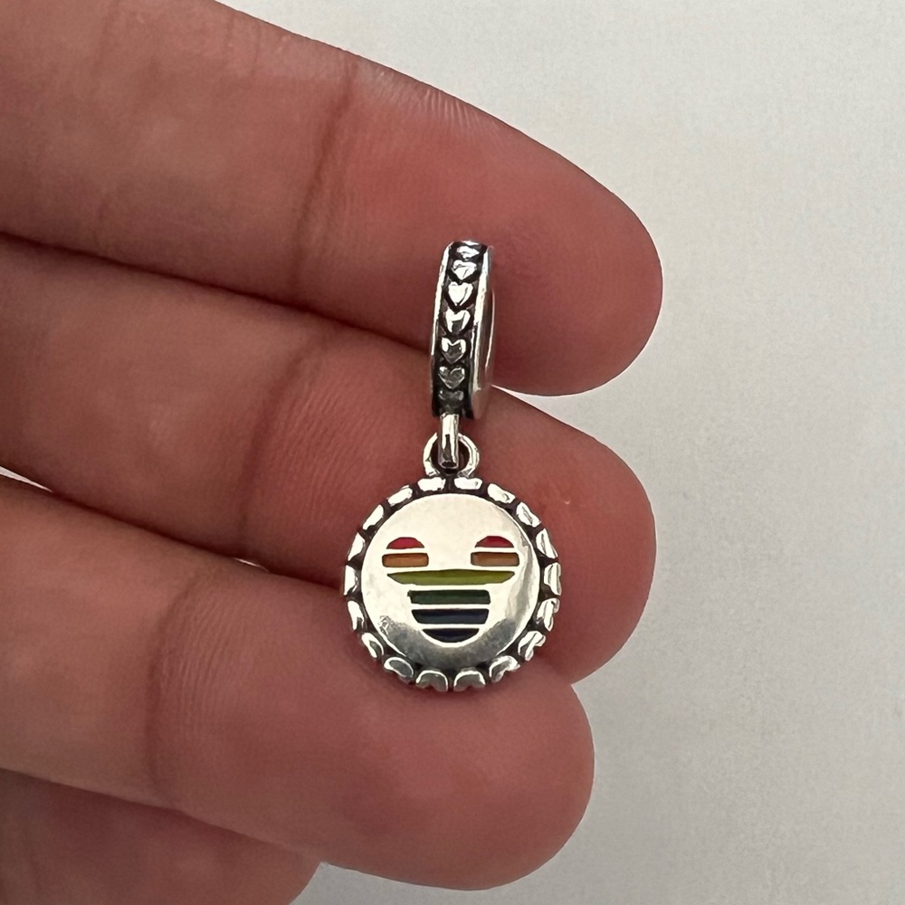 PANDORA Disney Pandora Charm - Mickey Mouse Rainbow